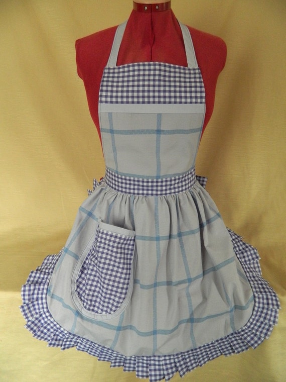 Retro Vintage 50s Style Full Apron / Pinny by FabriqueCreations