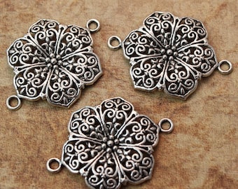 5 Flower Connector Charms Antiqued Silver Tone 28 x 32 mm