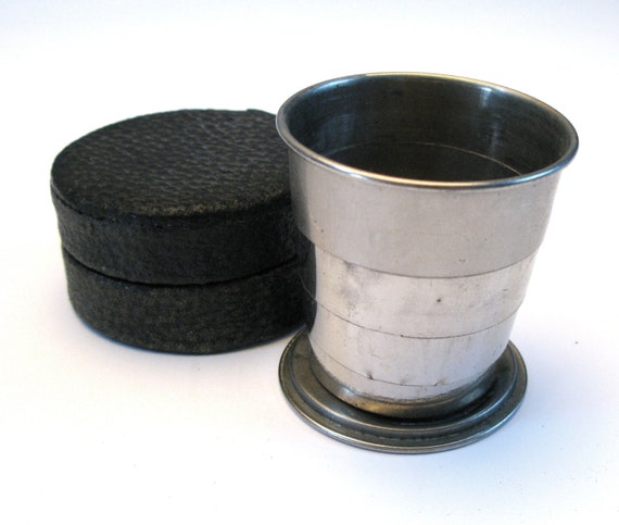 vintage Vintage cup  cup metal case leather  travel folding collapsible drinking metal with  cup
