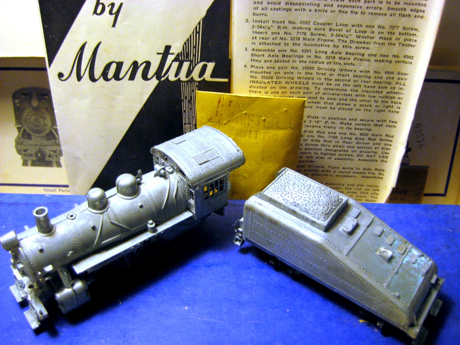 Locomotive and Tender Kit Model Railroad HO by WildlifeGardenerArt