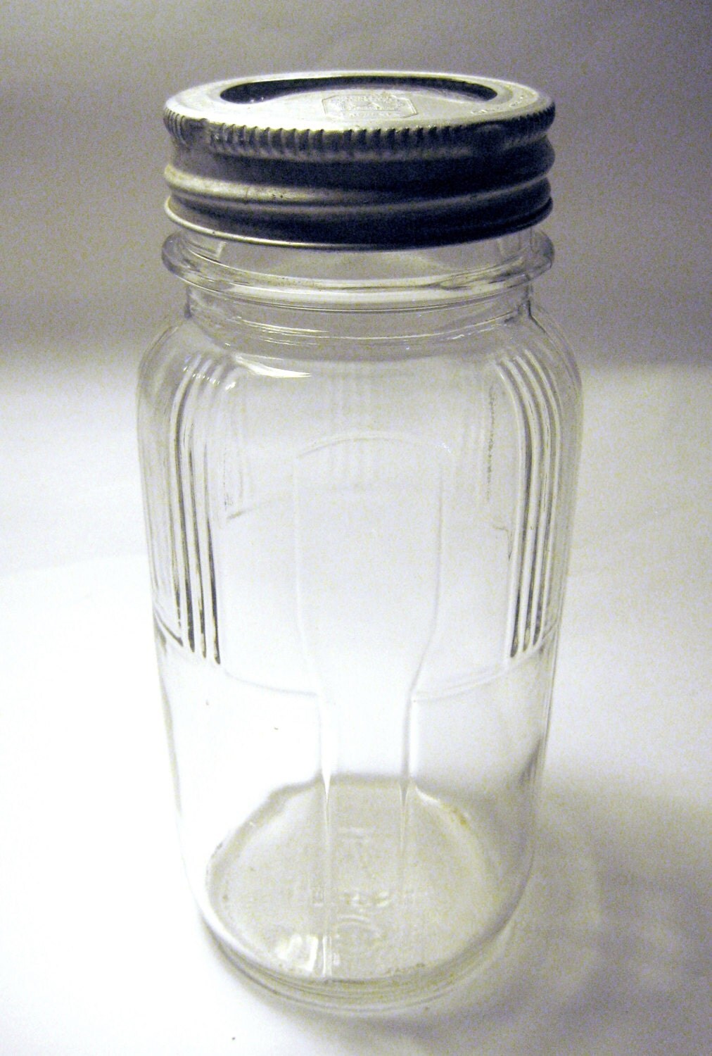 Presto Canning Jar with Metal Keyhole and Glass Lid Clear