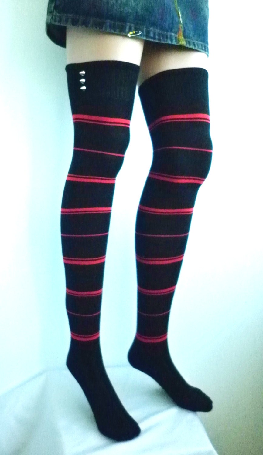 Knee high toe socks for women