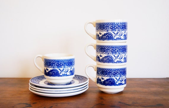 Vintage Blue Willow Tea Coffee Cup and Saucer Set of 4 USA