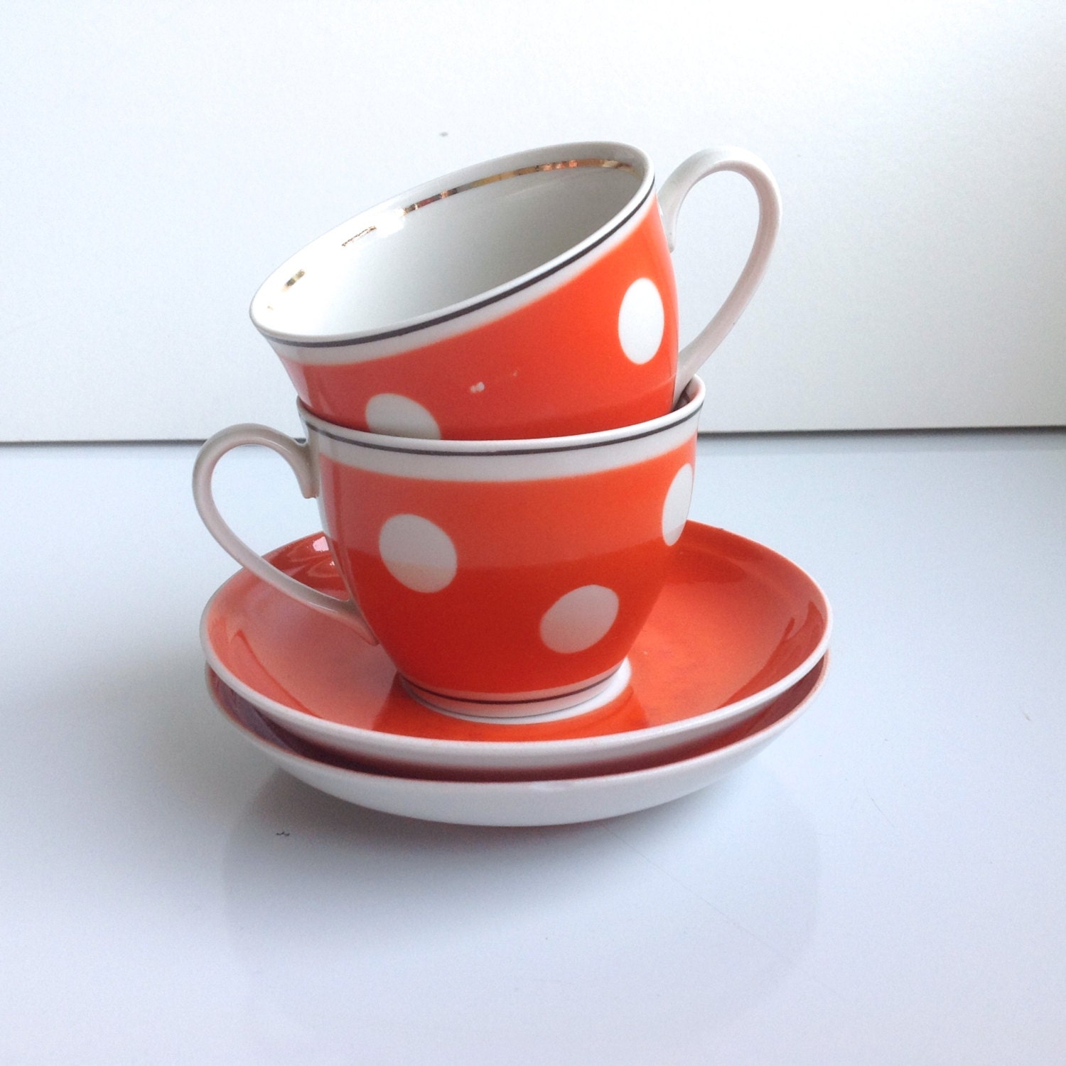 Vintage tea cups/ retro tea cups Haute Juice