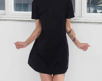Black T shirt dress // Casual black mini dress // Day dress In Mod style