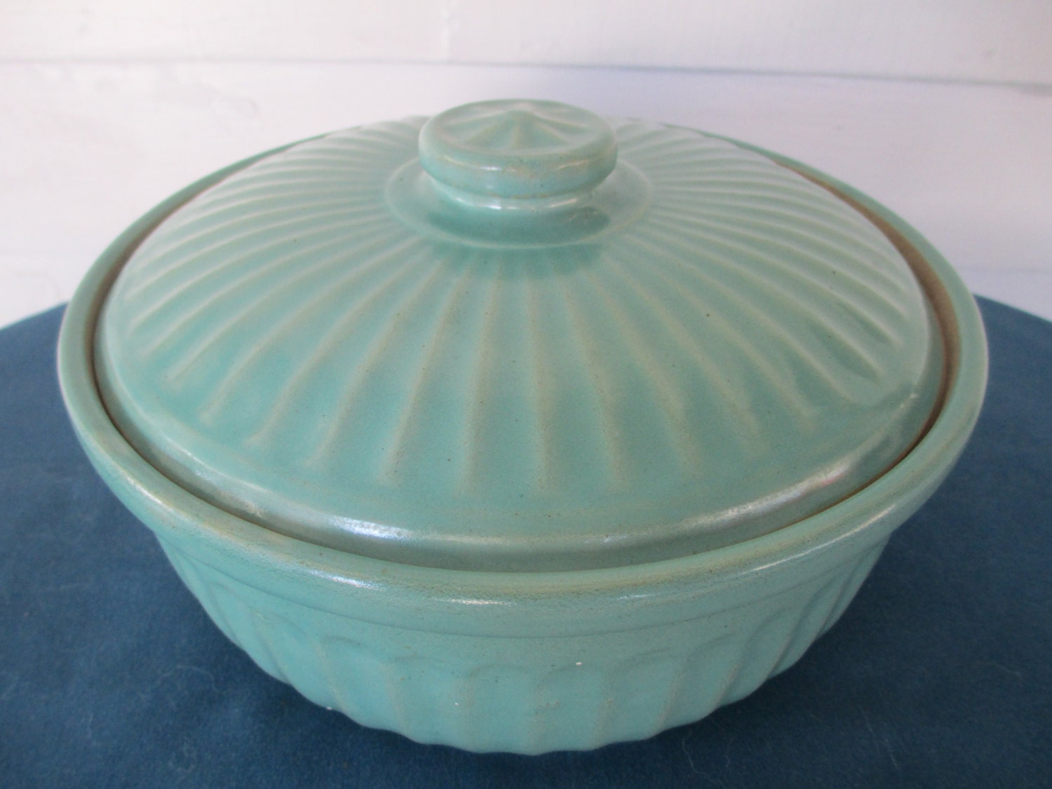 Vintage Green USA Stoneware Covered Casserole Dish Pottery