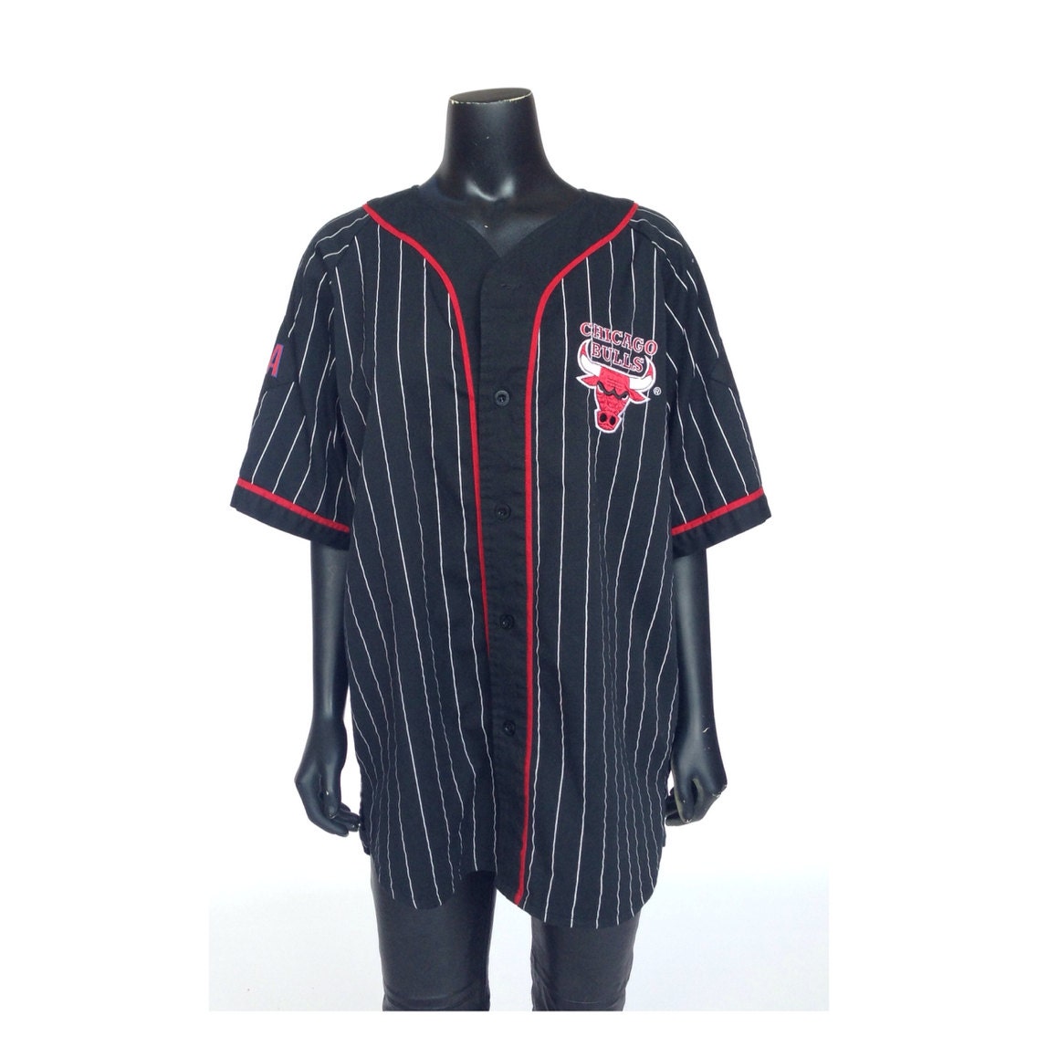 Vintage 90s CHICAGO BULLS STARTER baseball jersey by LittleLoco