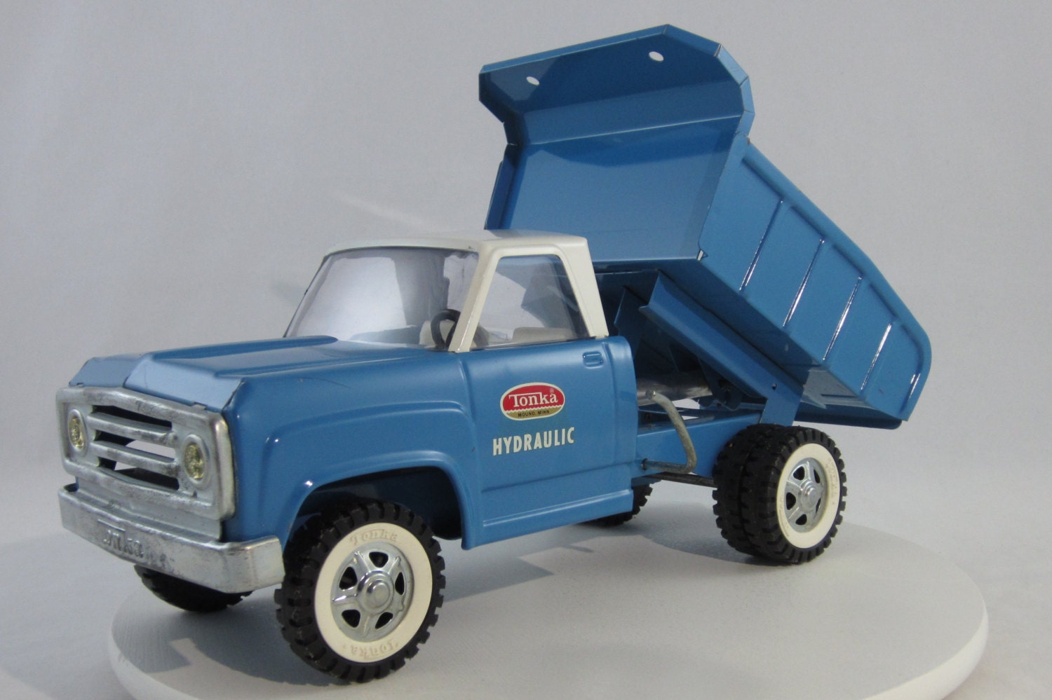 vintage tonka truck