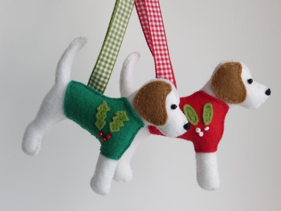 Beagle dog hand sewn felt christmas jumper tree ornament