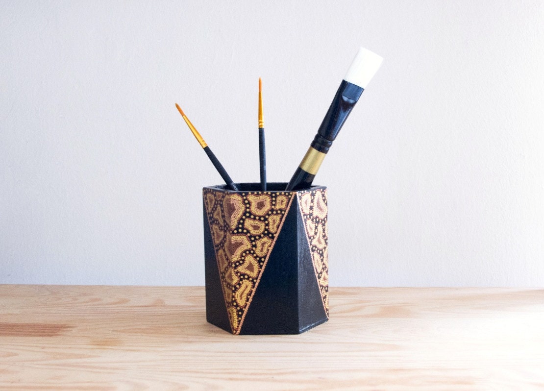 Wooden pencil holder pencil-holder-wooden-pencil-box