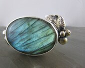 Large Oval Aqua Labradorite Ring with Leaves. Size 7.25 Large Oval Aqua Labradorite Ring with Leaves. Size 7.25
