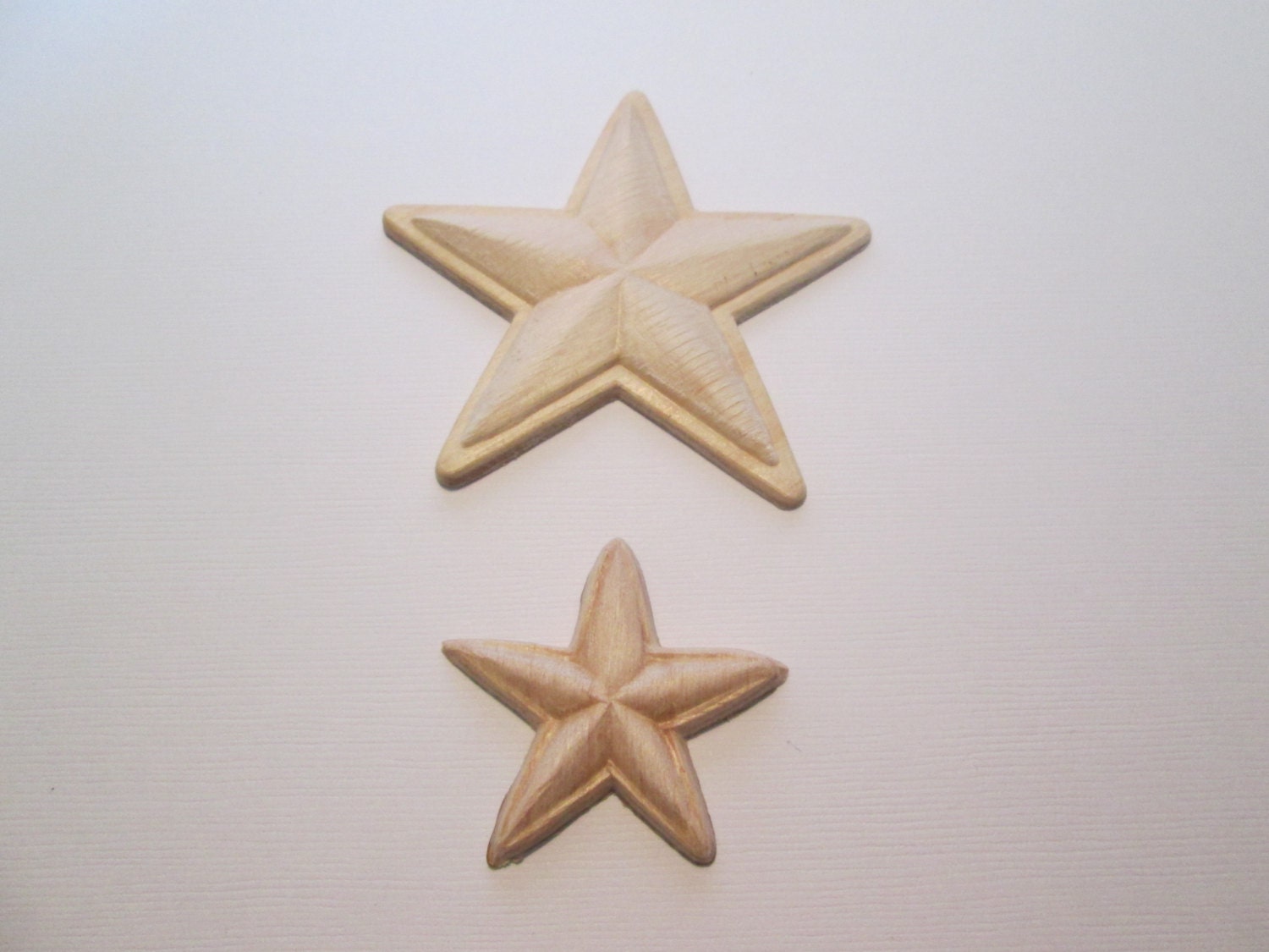 Five point star wood appliques Set of 2