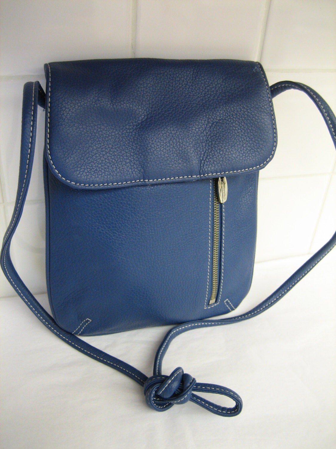 Vintage Tignanello Crossbody Messenger Purse Teal Blue Leather