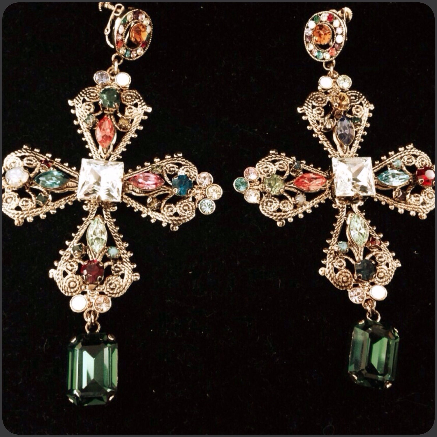 Vintage cross crystal earring