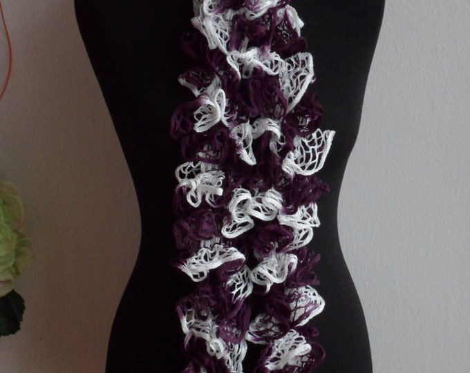Ruffle scarf, Frilly scarf, Knitted scarf, Purple White scarf, Fashion scarf, Mother's Day gift, Spring Accesories, Women scaf, SALE!!!