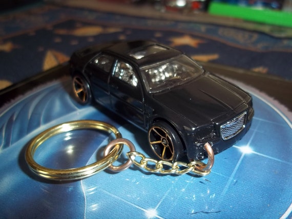 Chrysler 300 keychain #5