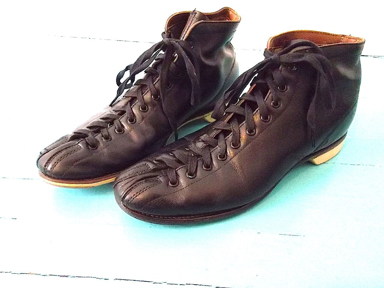 vintage hyde bowling shoes