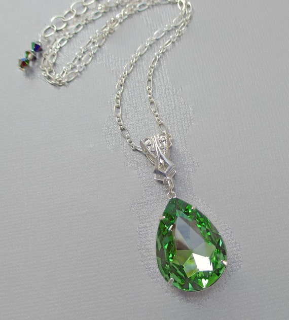Bright Green Crystal Necklace Prom Jewelry Pendant