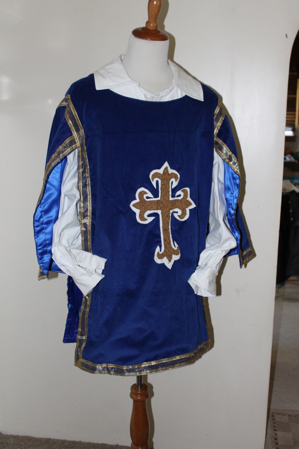 Bleu trois mousquetaires  Tabard et chemise Costume Game of