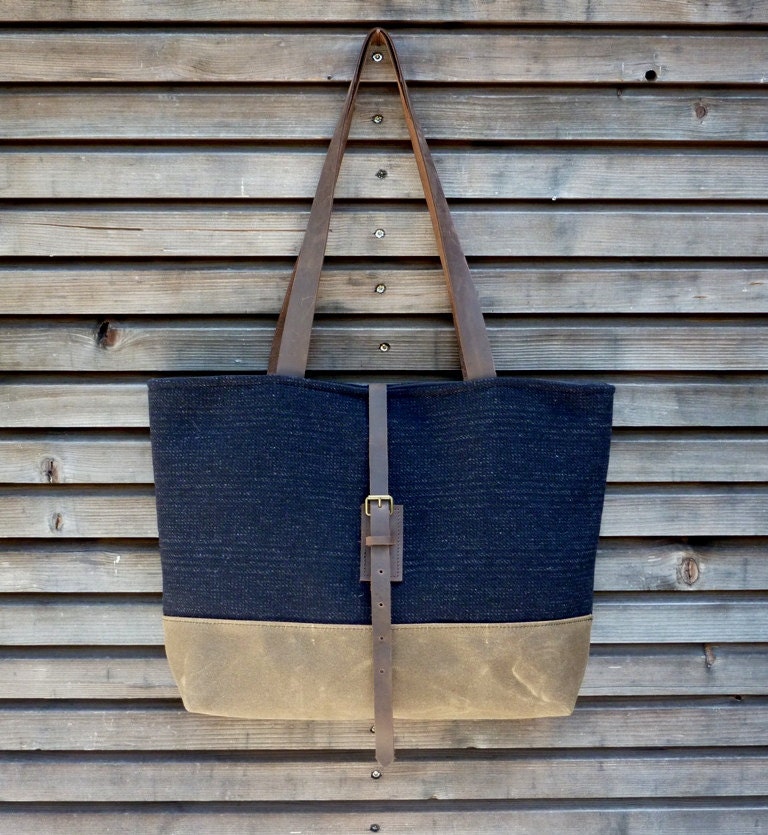 Wool tote bag with waxed leather handles and waxed canvas