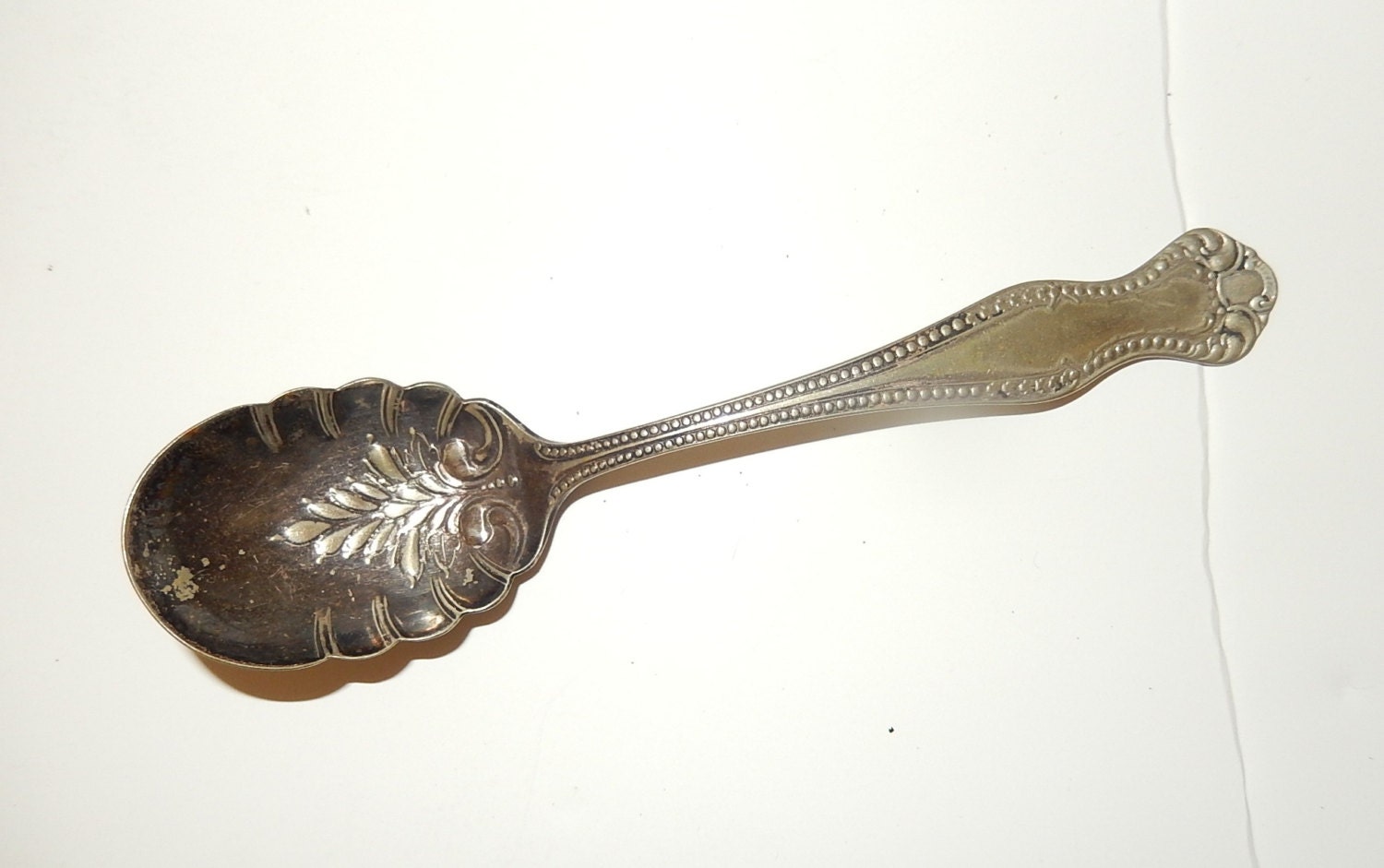 Antique Jelly Spoon with Patina shell shapeScalloped SERVING