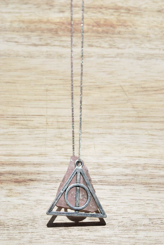 rose quartz pendant raw