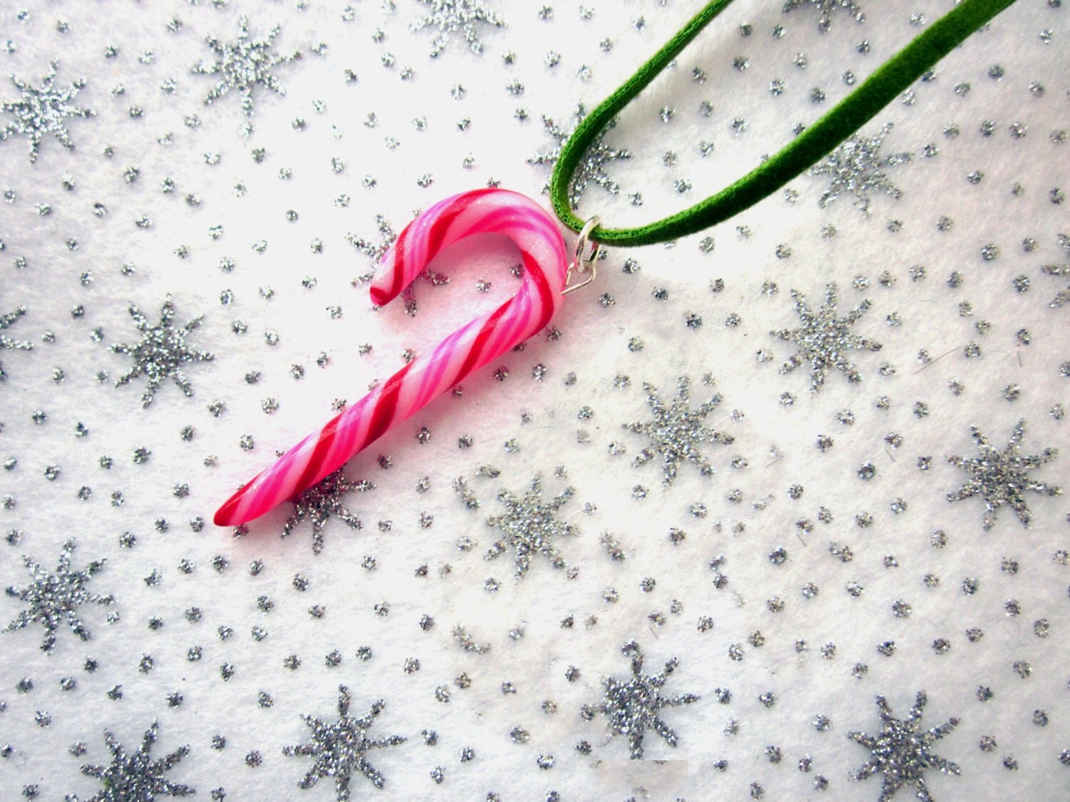 Christmas Candy Cane Pendant Ornament, Festive Decoration, Christmas Jewelry, Polymer Clay Accessory, Candy Cane Home Decor