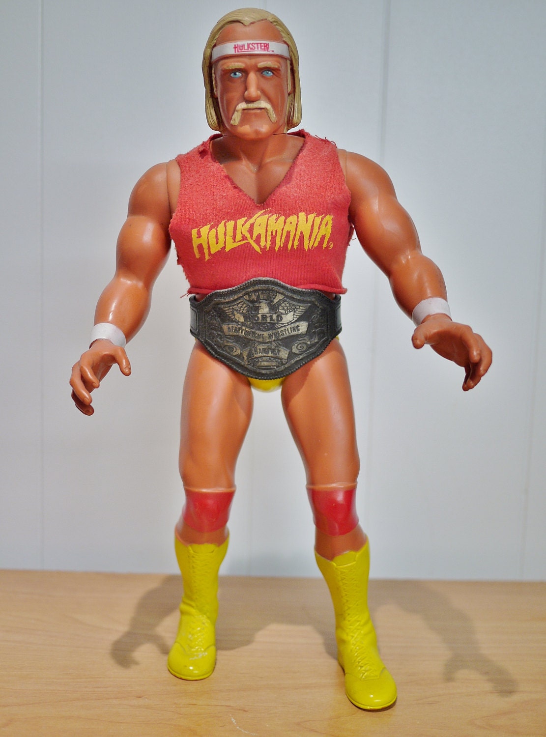 hulk hogan toy 80's