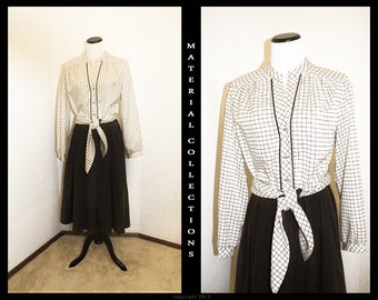 SALE: Vintage Discovery Fashions Plus Size Dress • Material Collections