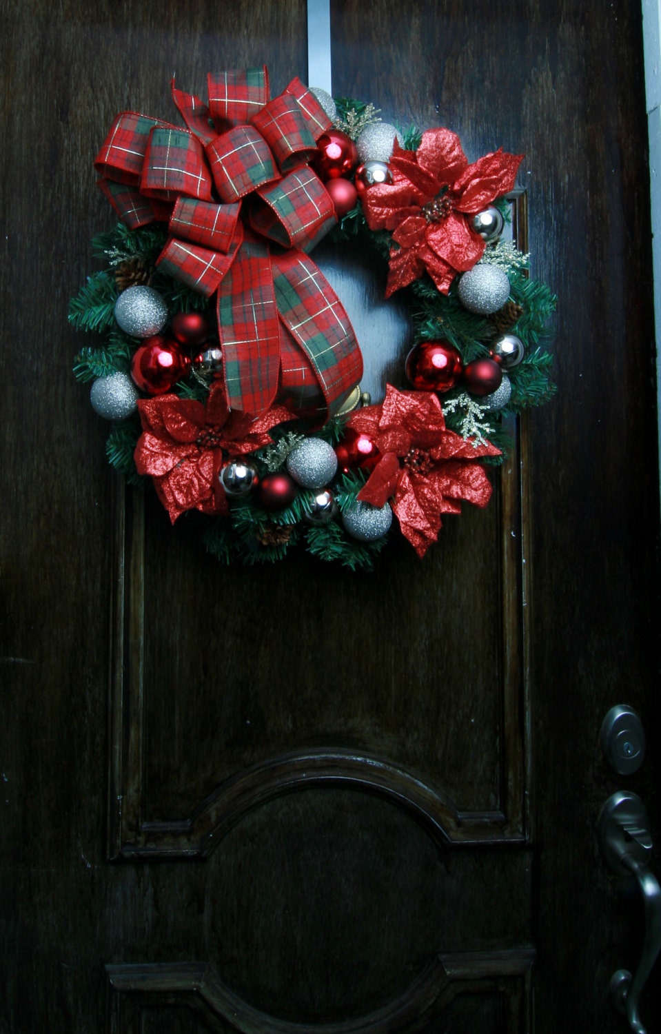 Beautiful 22" Red and Silver Glitter Poinsettia Artificial Pine Christmas Wreath