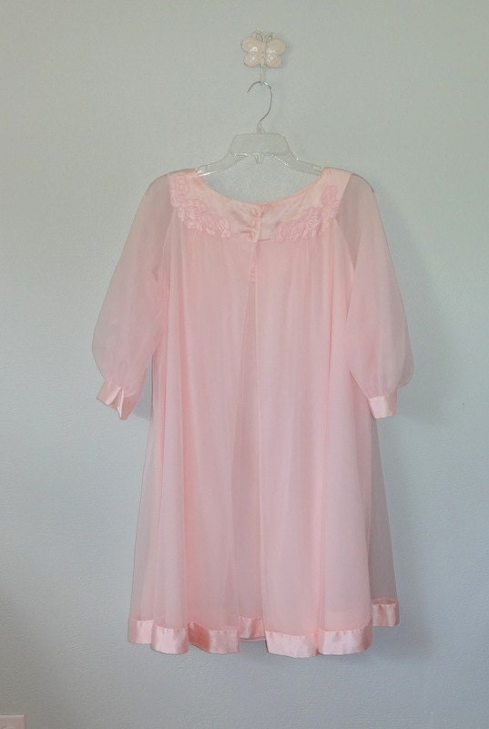 Pink Chiffon 2 Piece Peignoir Robe Nightgown Satin Trim