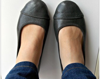 LUNAR- Ballet Flats - Leather Shoes - 39 - Gunmetal Grey. Available in different colours & sizes