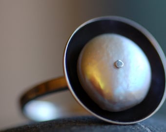 Coin Pearl Ring, Sterling Silver Ring, Geometric Ring, Cultured Pearl Ring
