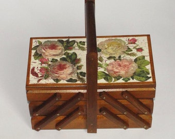 Sewing box. Cantilever sewing box. Thread box. Craft organizer. Accordion sewing box. Needles box. Jewelry box. Jewellery box. Rose