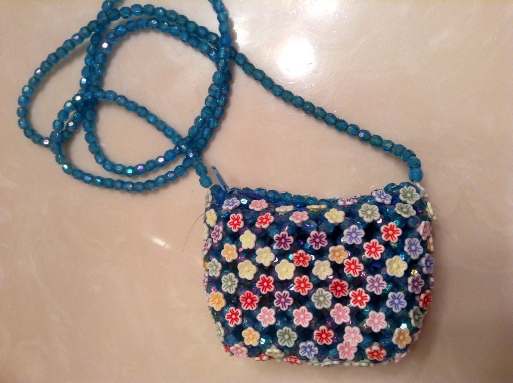 Vintage Child Flower Beaded Purse / Flower Girl Beaded Purse