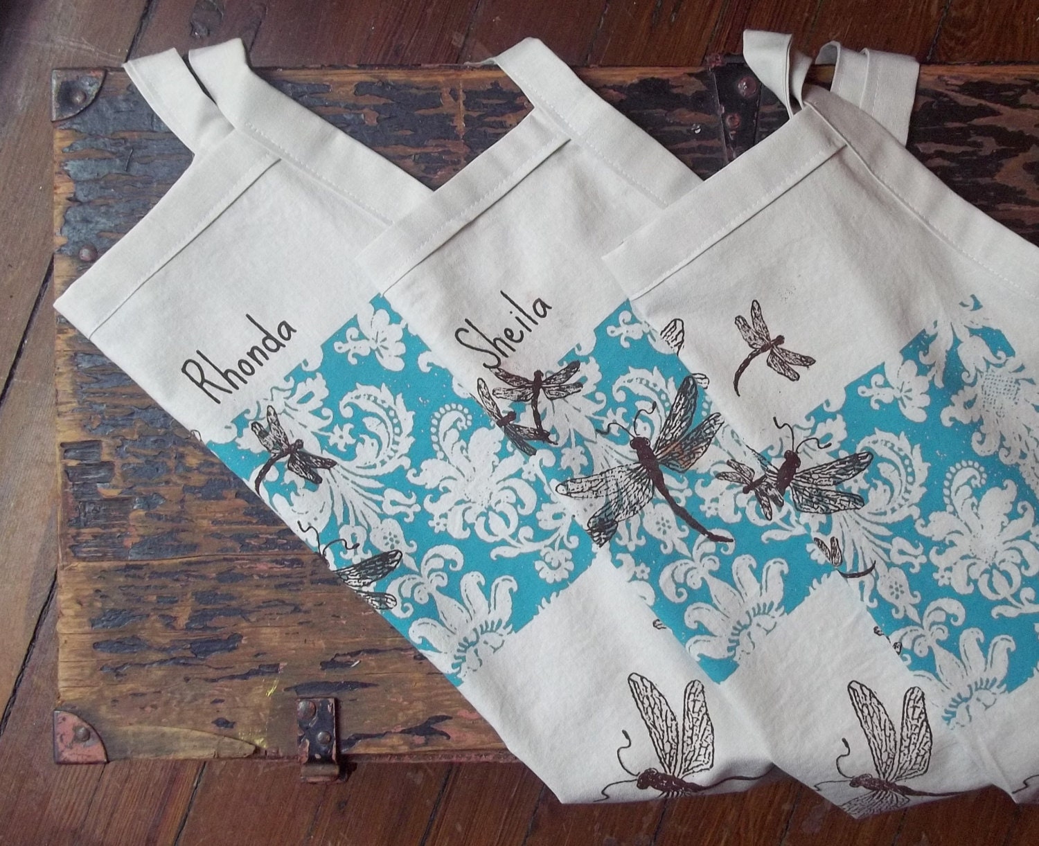 by of gift retrofied Gifts apron on Set bridesmaid Bridesmaids Etsy Dragonfly  3 Apron