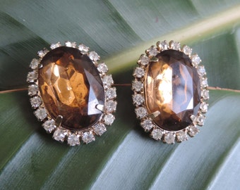 Vintage Lrg Faux Topaz Silica Rhinestones Clip Earrings