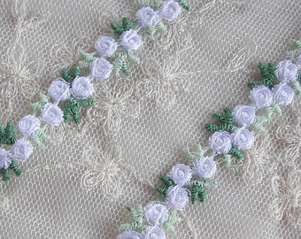 Embroidered Rose Bud WHITE Flower Ribbon Trim Scrapbook Reborn Doll Quilt Sewing Couture