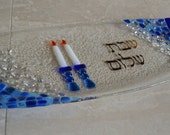 Shabbat Shalom Challa plate in blue shades by YafitGlass