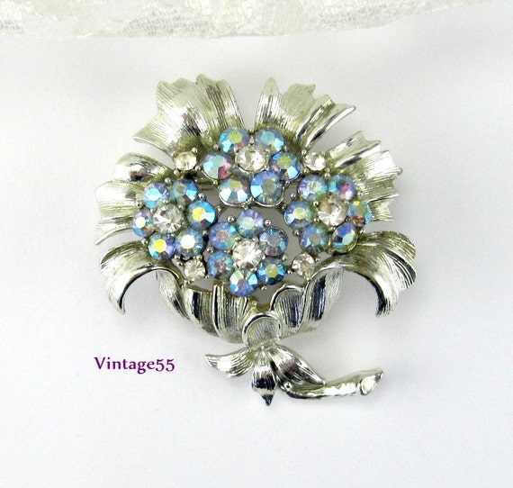 Vintage Brooch Rhinestone Floral Bouquet by Vintage55 on Etsy