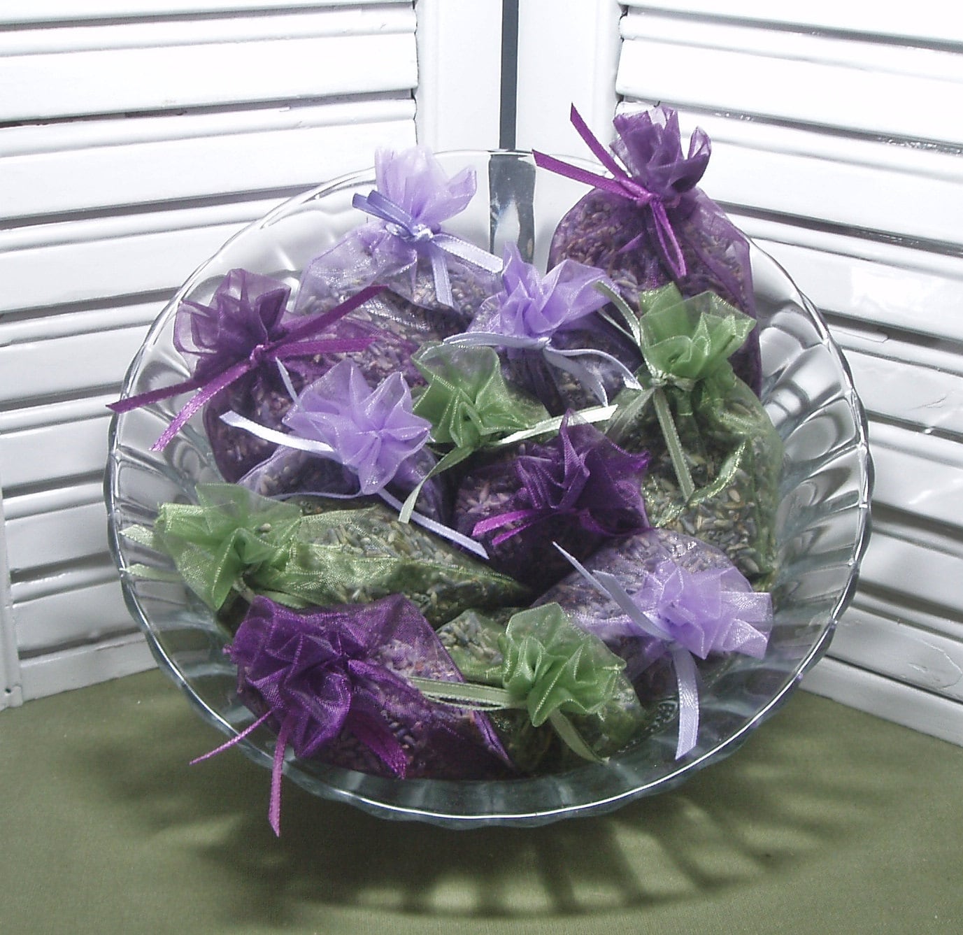 Party favors 12 lavender sachets weddings showers Thank