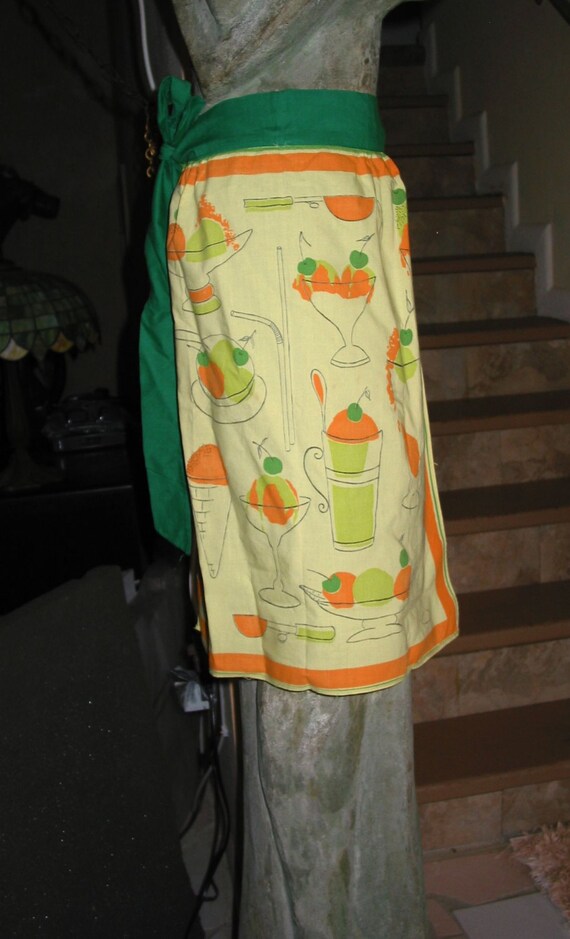 Sale was 15 Vintage Apron for Kitchen vintage by SusanSorrentino