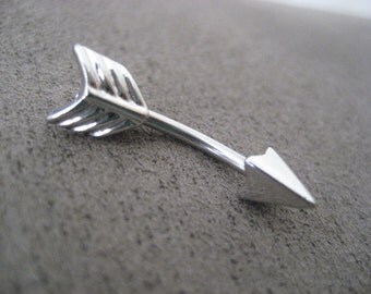 Belly Button Ring Jewelry. Silver Finish Arrow Belly Button Jewelry Ring- 14 Gauge Snug Ear Piercing Navel Bar Barbell 14g G Stud Belly ring
