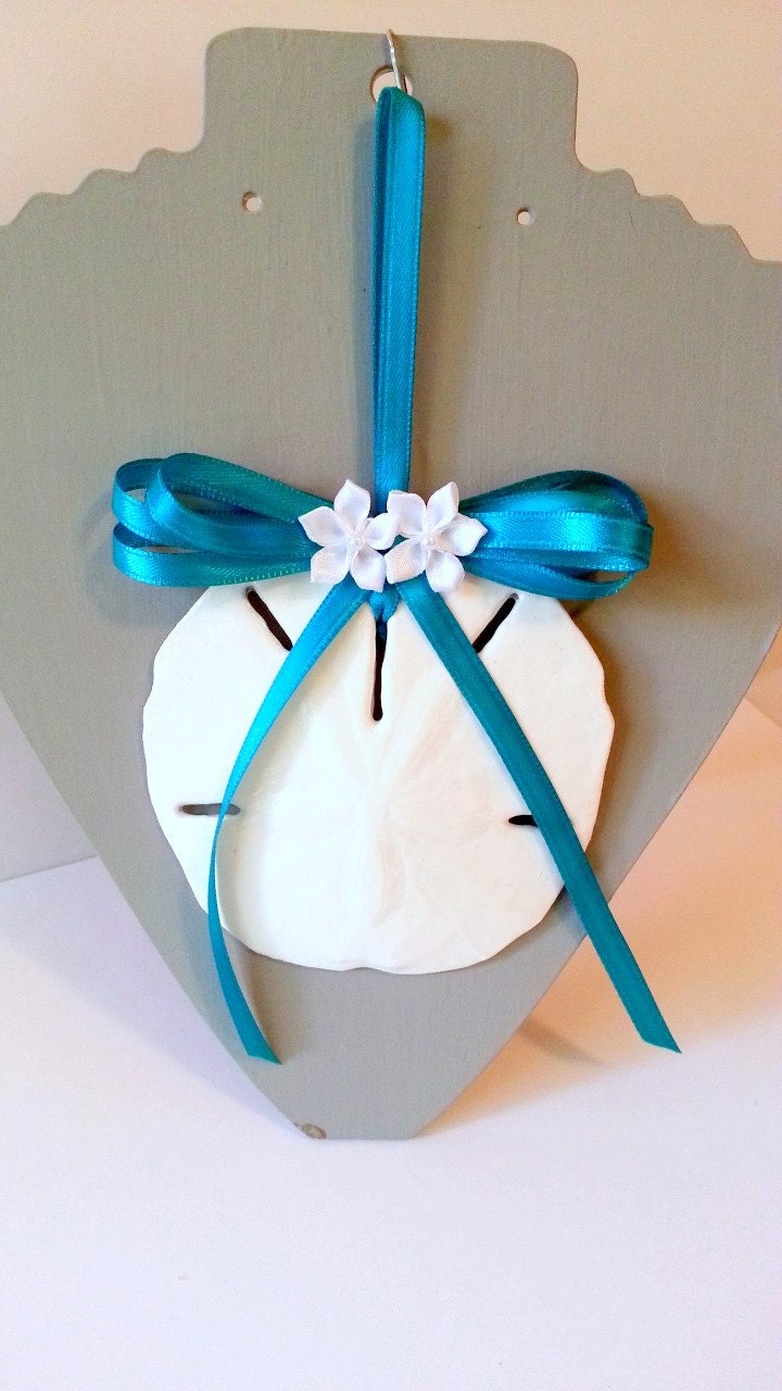 sand dollar christmas ornaments coastal tree by beachseacrafts sand dollar christmas ornaments coastal tree by beachseacrafts