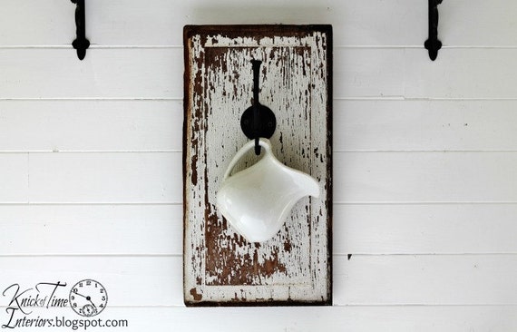 Salvaged Wood Wall Hook - Beautiful Chippy Paint