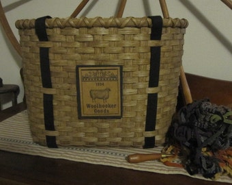 Rug Hooking Tote Basket Handwoven, Re-usable Tote, Storage Basket, Wool, Primitive Basket, Cross Stitch Basket, Crochet Basket, Handmade