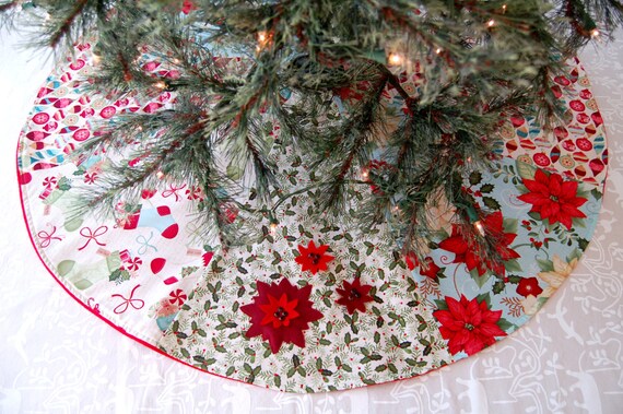 CHRISTMAS TREE SKIRT Size 40" Poinsettia Design Holiday Decor Christmas Decorations christmas gift Christmas Tree Christmas Decor Xmas Gift