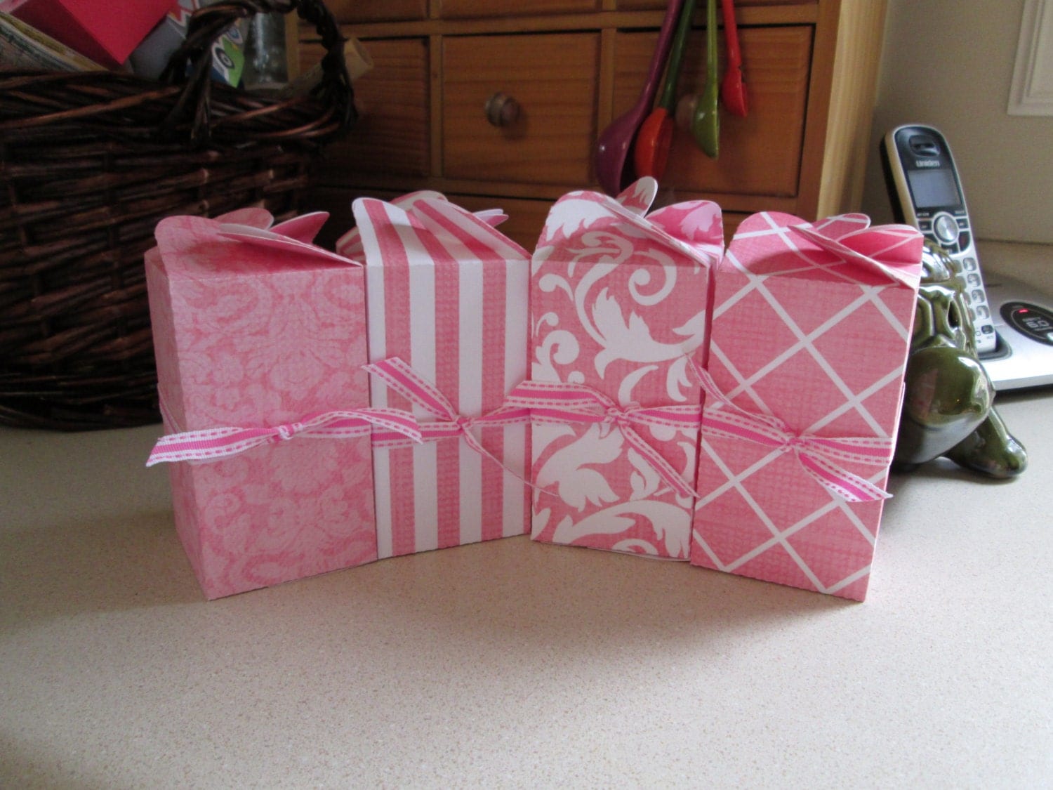 Pretty in Pink Party Favor Boxes Set of 12with Free Shipping