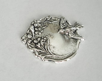 Bird and Flowers Round Antique Silver Ox Brass Stamping Jewelry Findings no Hole.(3)