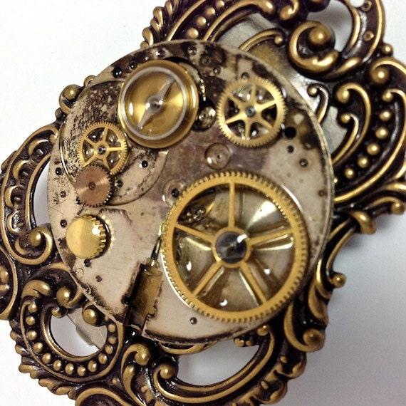 Steampunk Cogs Buckle & Leather Belt Set by JaneBVintage steampunk buy now online